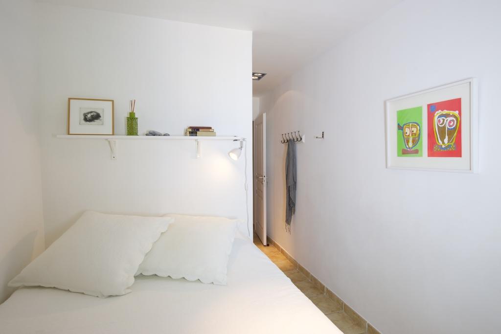 Rue Sade Bed & Breakfast 2*