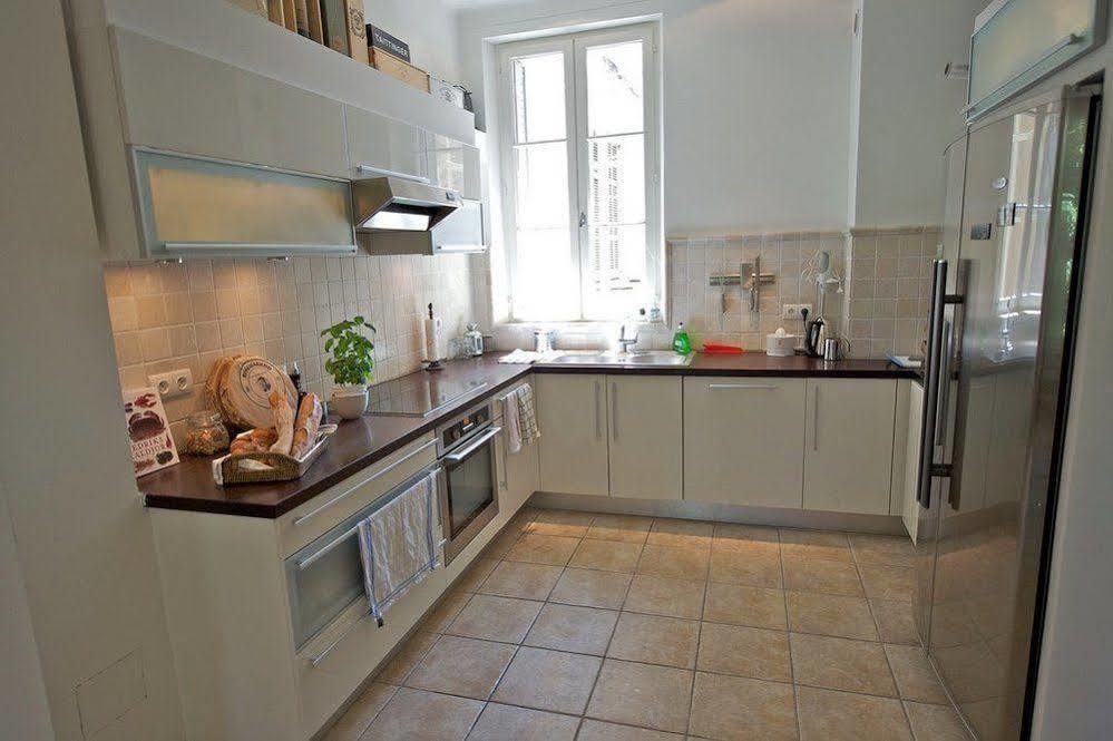 Rue Sade Bed & Breakfast