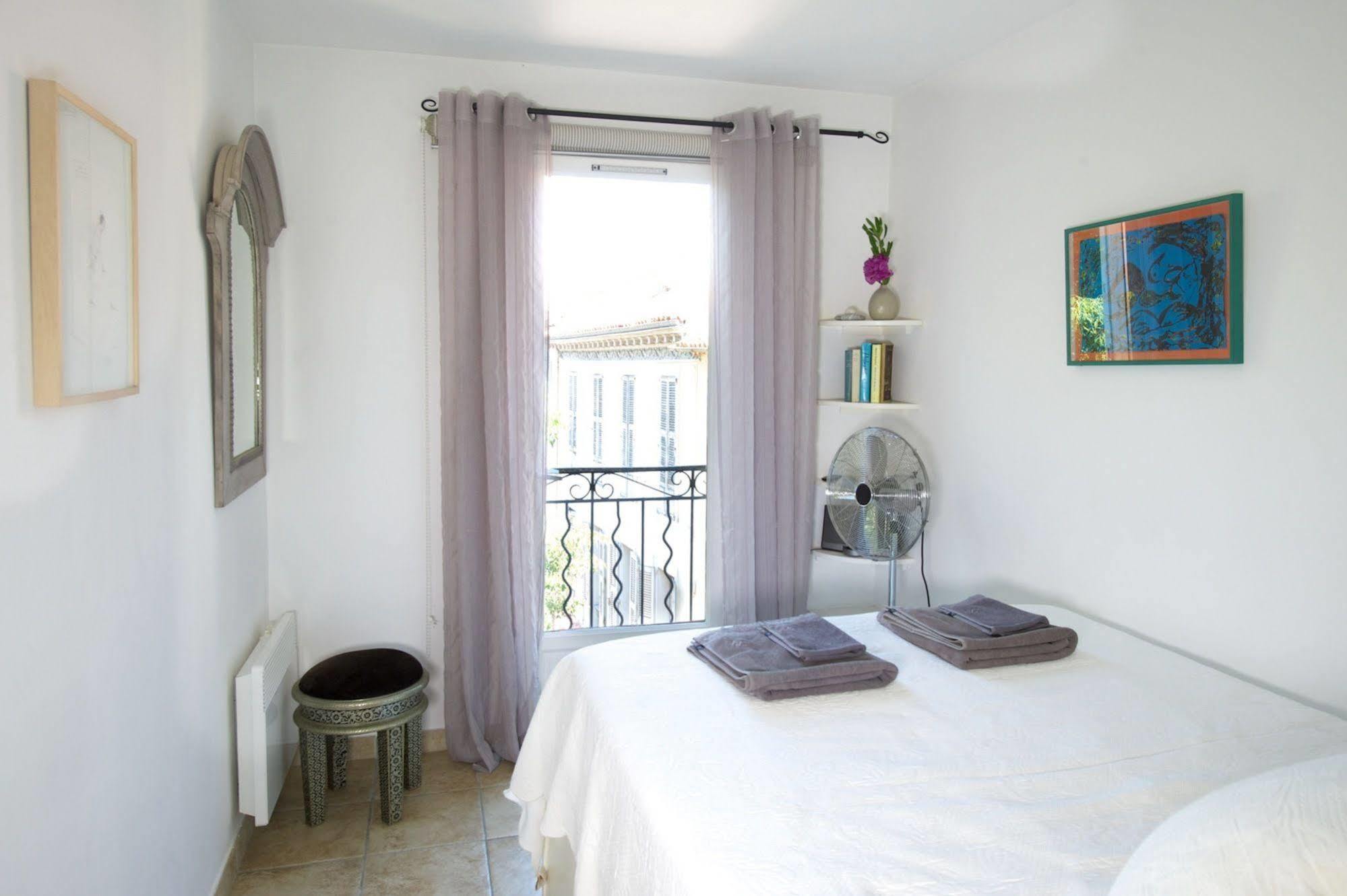 Bed & Breakfast Rue Sade Antibes